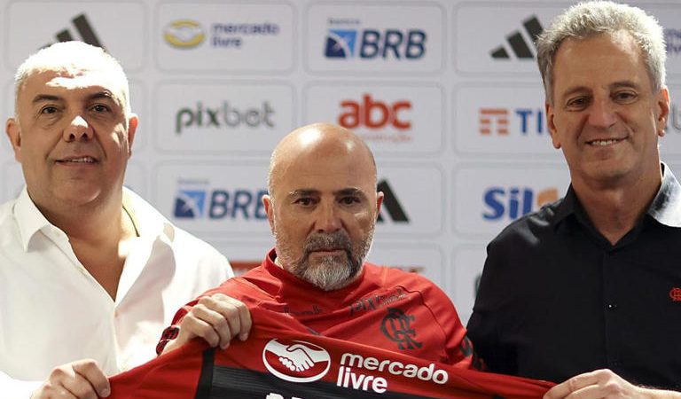 R$ 60 milhões, está vendido e já se despediu dos companheiros: Sampaoli recebe PÉSSIMA notícia no Flamengo
