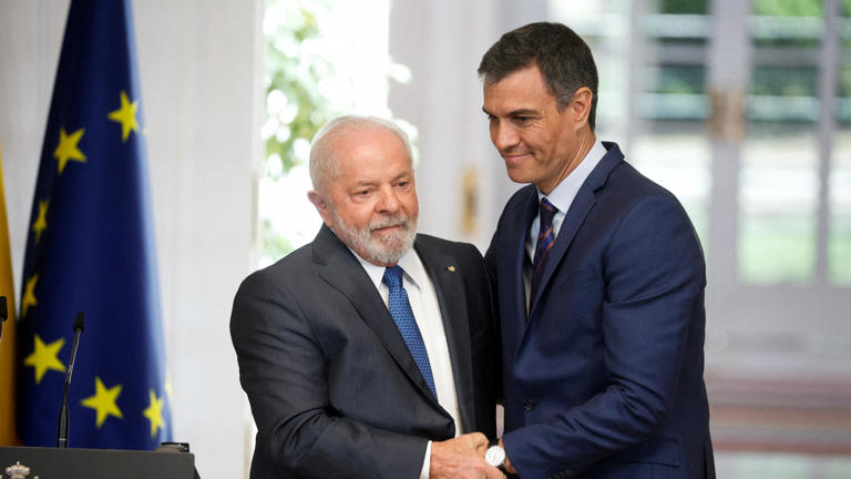 Encontro entre Lula e Zelenskiy teve “entendimento mútuo muito bom”, diz chanceler brasileiro