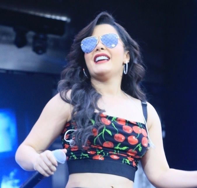 Maraisa é levada para hospital após se acidentar em piscina de hotel