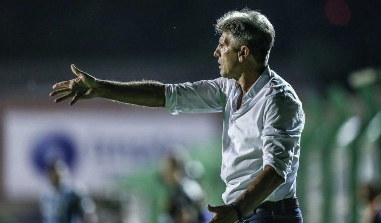 Renato Gaúcho deixa vitória do Grêmio de lado e dispara contra a Federação Gaúcha: ‘Fica bem difícil disputar o estadual’