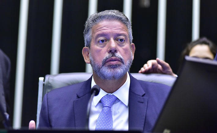 PL de Bolsonaro ganha ‘queda de braço’ e deve comandar principal comissão da Câmara