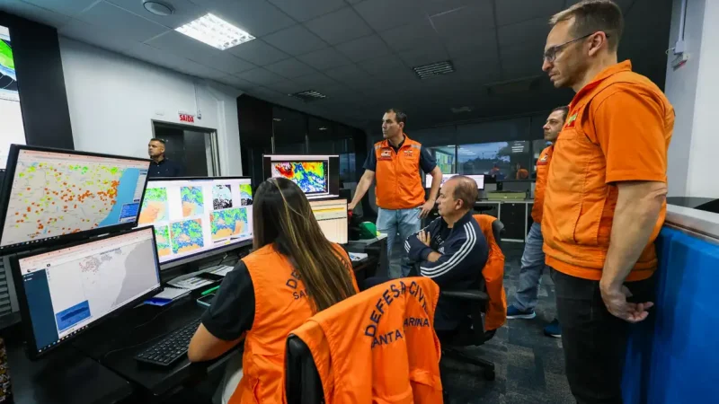 Defesa Civil alerta para os perigos de mais chuvas intensas em SC