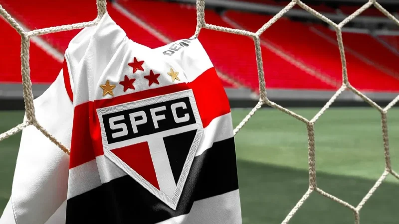 CBF vai à Fifa por divulgação de áudios do VAR após pedido do São Paulo