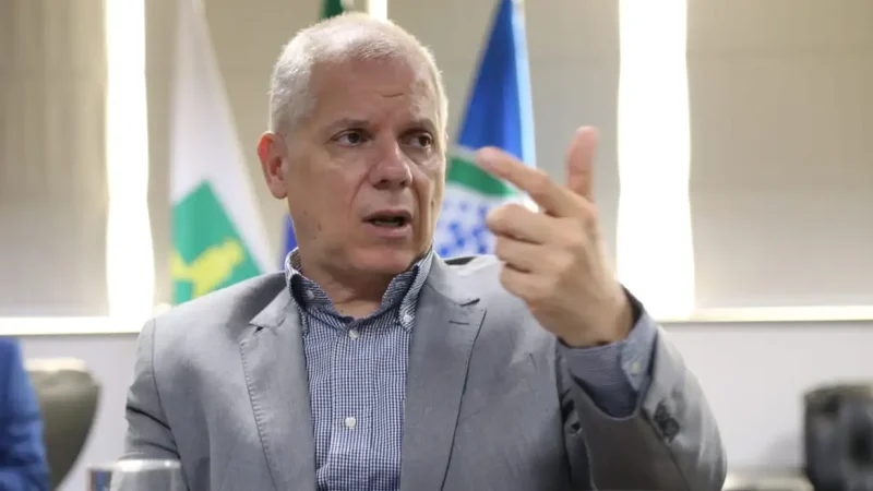 Presidente no INSS é exonerado após megaoperação da PF e da CGU