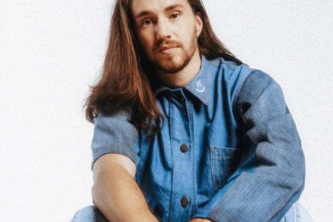 Vitor Kley lança álbum As Pequenas, Grandes Coisas e convida público a enxergar beleza no cotidiano