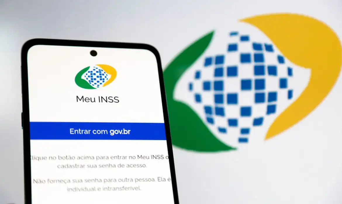 Governo libera R$3,3 bilhões para ressarcir vítimas de fraude no INSS