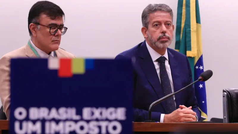 Comissão especial da Câmara aprova projeto que isenta IR até R$ 5 mil