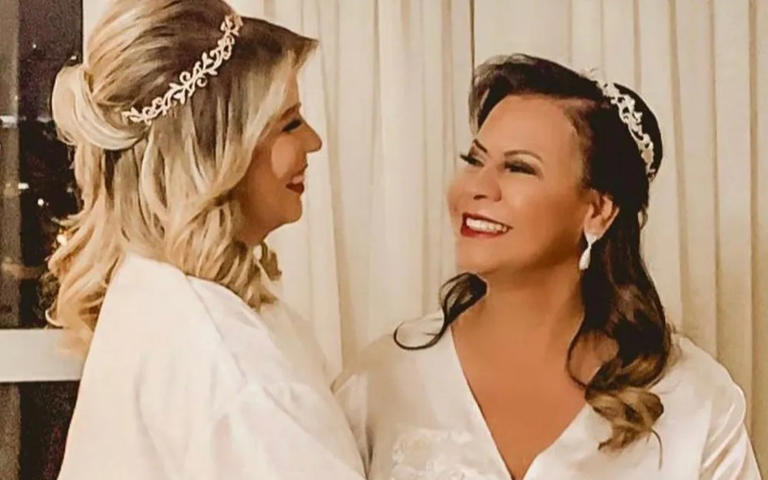 Globo e Record travam guerra nos bastidores por mãe de Marília Mendonça