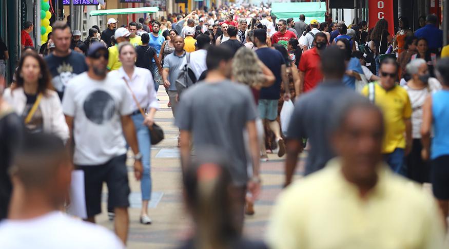 População estimada do país chega a 213,4 milhões de habitantes