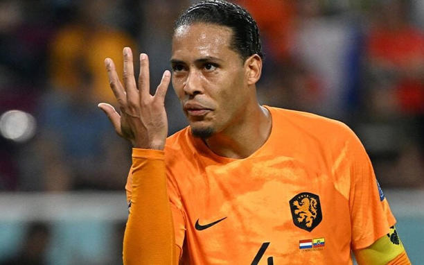 Declaração de Van Djik sobre Flamengo e Corinthians viraliza: ‘Cuidado’