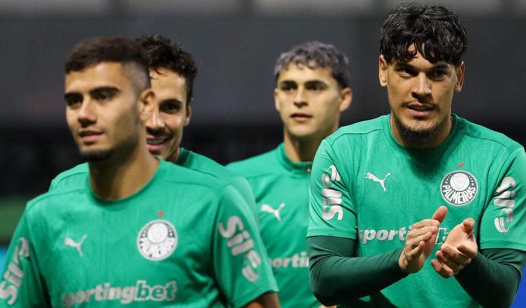 Escalação: Palmeiras finaliza preparação para encarar o River Plate, e Abel prepara mudança