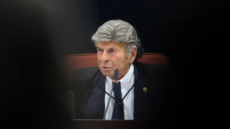 Fux pede autorização para ser transferido para Segunda Turma do STF