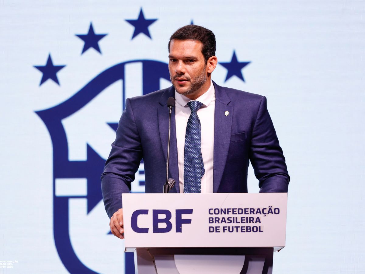 CBF instala grupo para reestruturar arbitragem e promete proposta até 2026