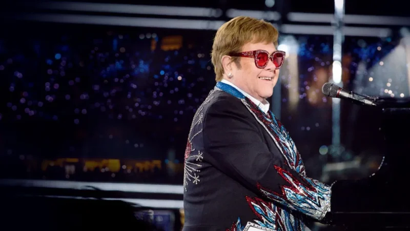 “Mal posso esperar”, diz Elton John sobre show no Rock in Rio 2026