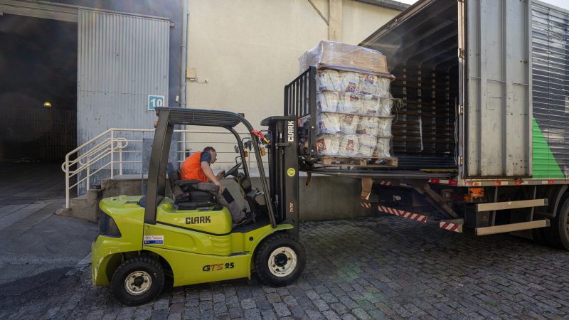 Governo do Paraná envia ajuda humanitária a vítimas das enchentes em Minas Gerais