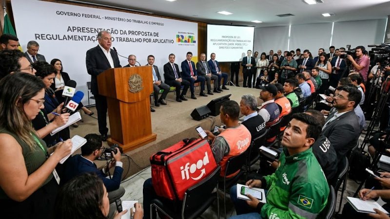 Governo apresenta proposta para regulamentar trabalho por aplicativo
