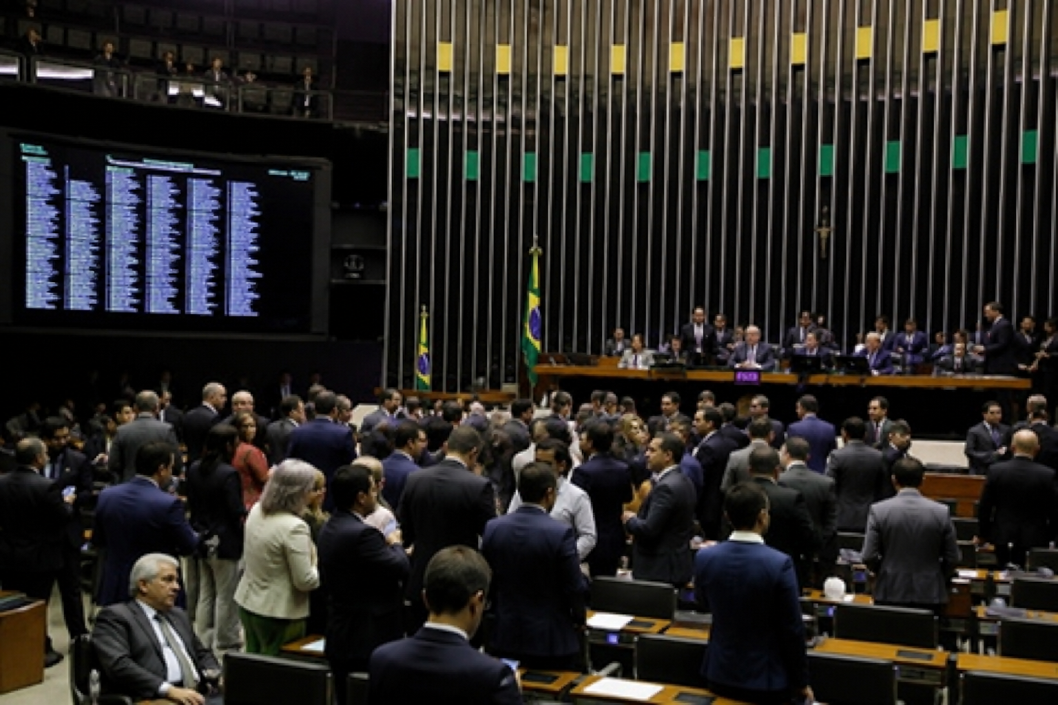 PEC da Escala 6×1 será votada no plenário da Câmara na próxima semana