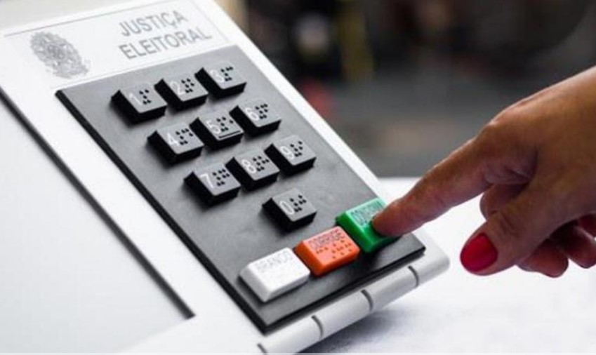 Eleitores de Campo Largo terão mudanças nos locais de votação nas eleições de 2026